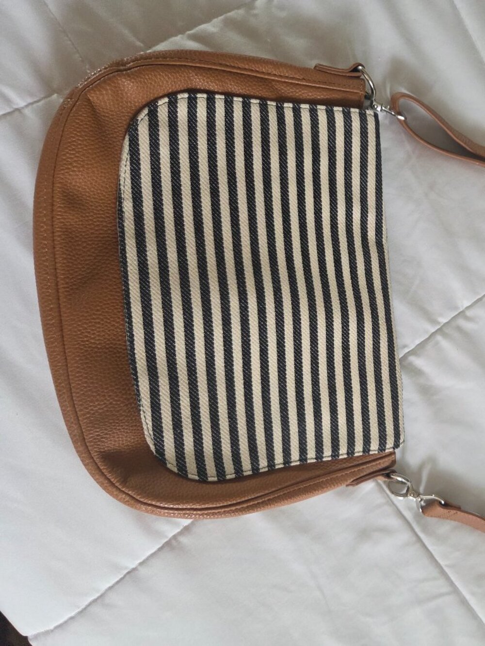 Thirty-one crossbody purse